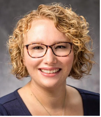Headshot of Amber Schultz