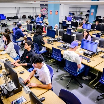 students working in a computer lab