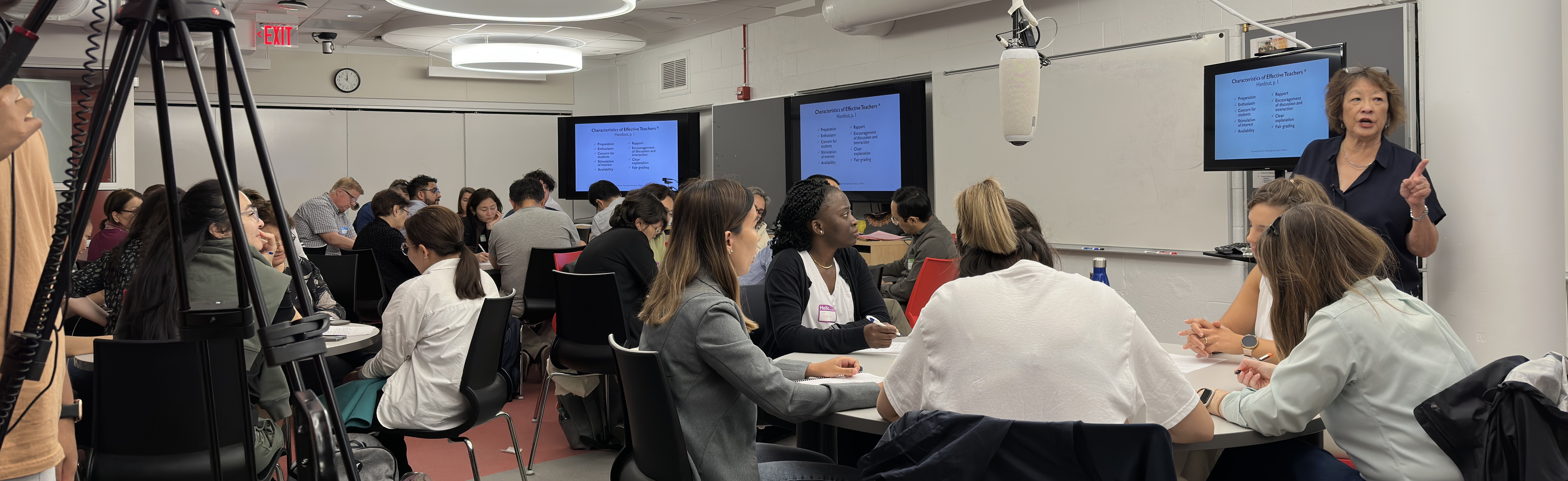 Cheelan teaching in the Ideaspace